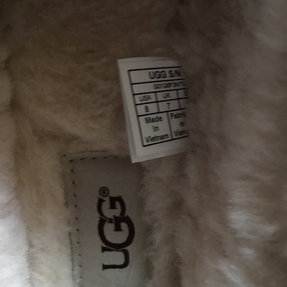 SOLD - Picture 5 of 7